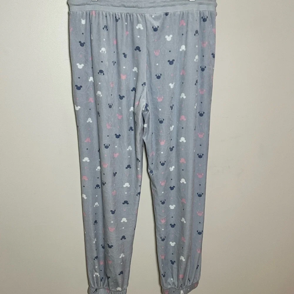 Disney Gray and Pink Pajama Set with Heart Pattern - Picture 10 of 12